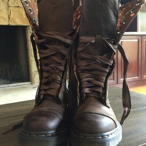 Dr.Martens Women Triumph 1914